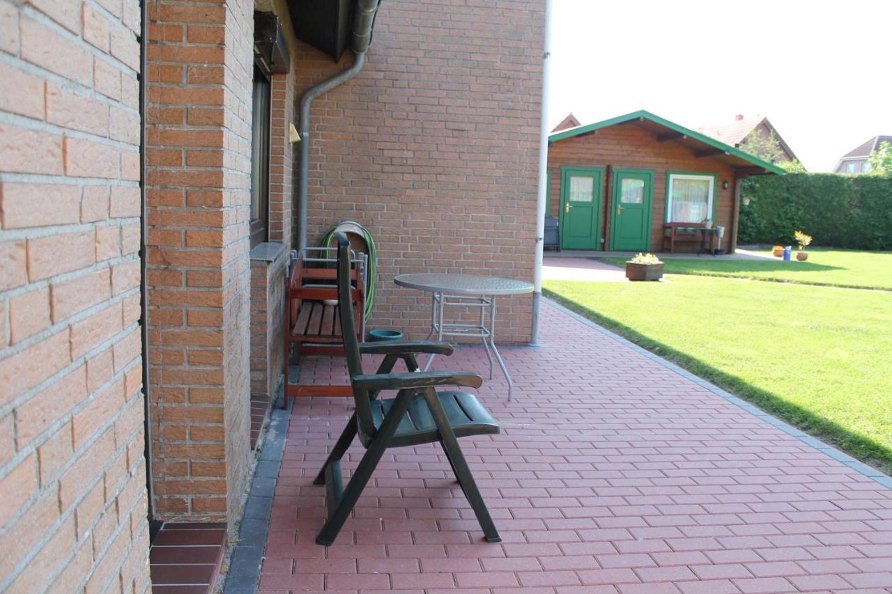 Ferienwohnungen Haus Sommerwind, 45075 Jemgum Esterno foto
