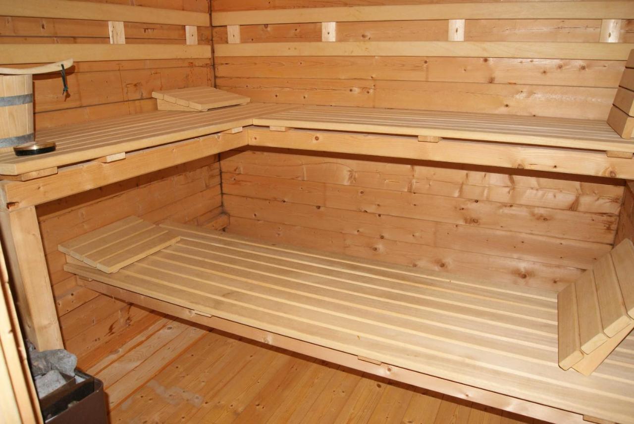 Ferienwohnungen Haus Sommerwind, 45075 Jemgum Esterno foto